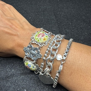 Moreya added a photo of their purchase