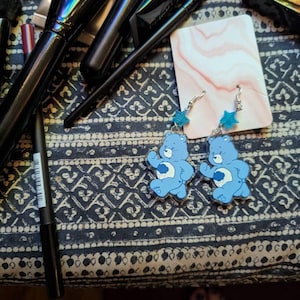 Leah added a photo of their purchase