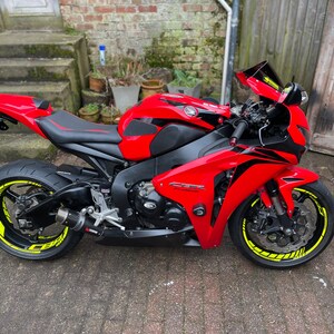 Kit Autocollants Graphique Hexagone Pour Kawasaki Ninja 400 (2018-2023) - Vinyle Brillant - SpinningStickers