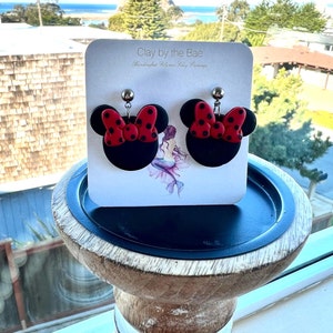 Stefani added a photo of their purchase
