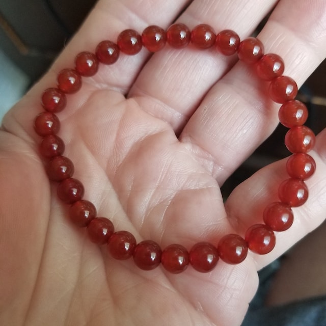 Natural Carnelian Beaded Healing Bracelet – 8mm Round Chakra Stones – Red