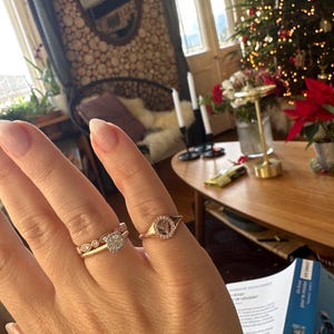 Laurane added a photo of their purchase