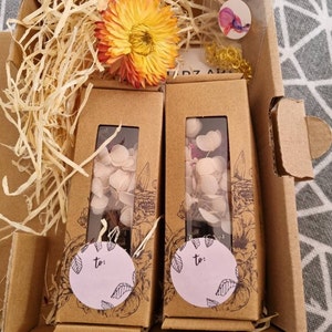 Ribeiro added a photo of their purchase