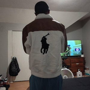 The added a photo of their purchase