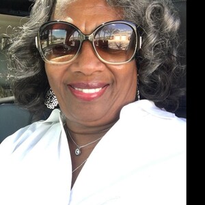Buyer photo linda smith, who reviewed this item with the Etsy app for iPhone.