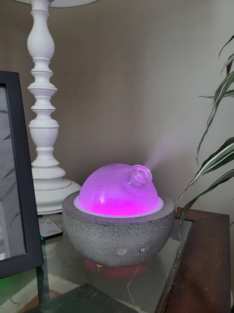 Black Ash Luna | Glass Dome & Speckled Concrete Diffuser | Essential Oil Diffuser