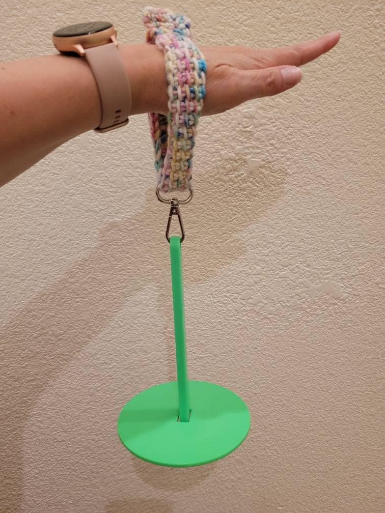 Portable Yarn Holder, Travel Wrist Hanging Yarn Cake Dispenser, Gift for Crocheter