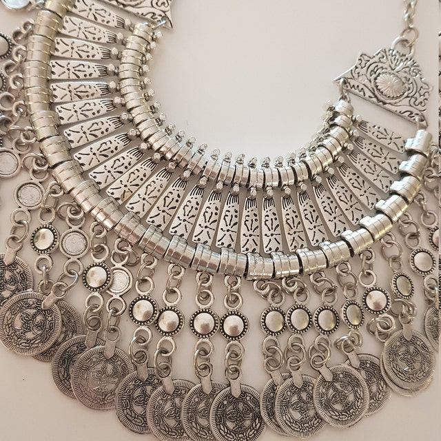Collier Ethnique Ottoman Berbère Avec Clochettes - Couleur Argenté, Occasion, Style Bohème