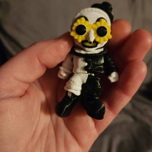 sarah added a photo of their purchase