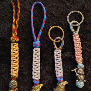 UnbeweavableParacord added a photo of their purchase
