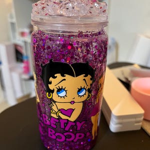 Janet adicionaram uma foto da sua compra