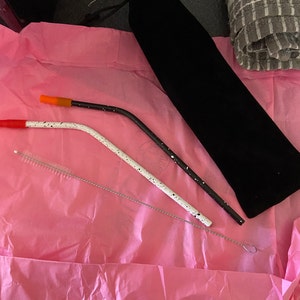 Leoni added a photo of their purchase
