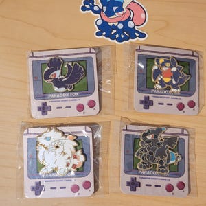 ポケモン イッシュ伝説 レシラム ゼクロム エナメルピン ブラック