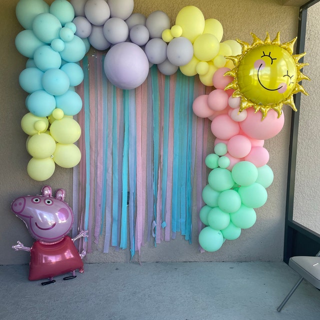 Peppa Pig Birthday Balloon Garland Kit, Pastel Rainbow PREMIUM Quality  Matte DIY Balloon Arch Kit, Peppa Pig Party Decorations 