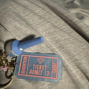 Alyssa added a photo of their purchase
