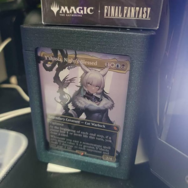 Sliver / Eldrazi Themed Commander Deckbox With Toploader for MTG (magic ...