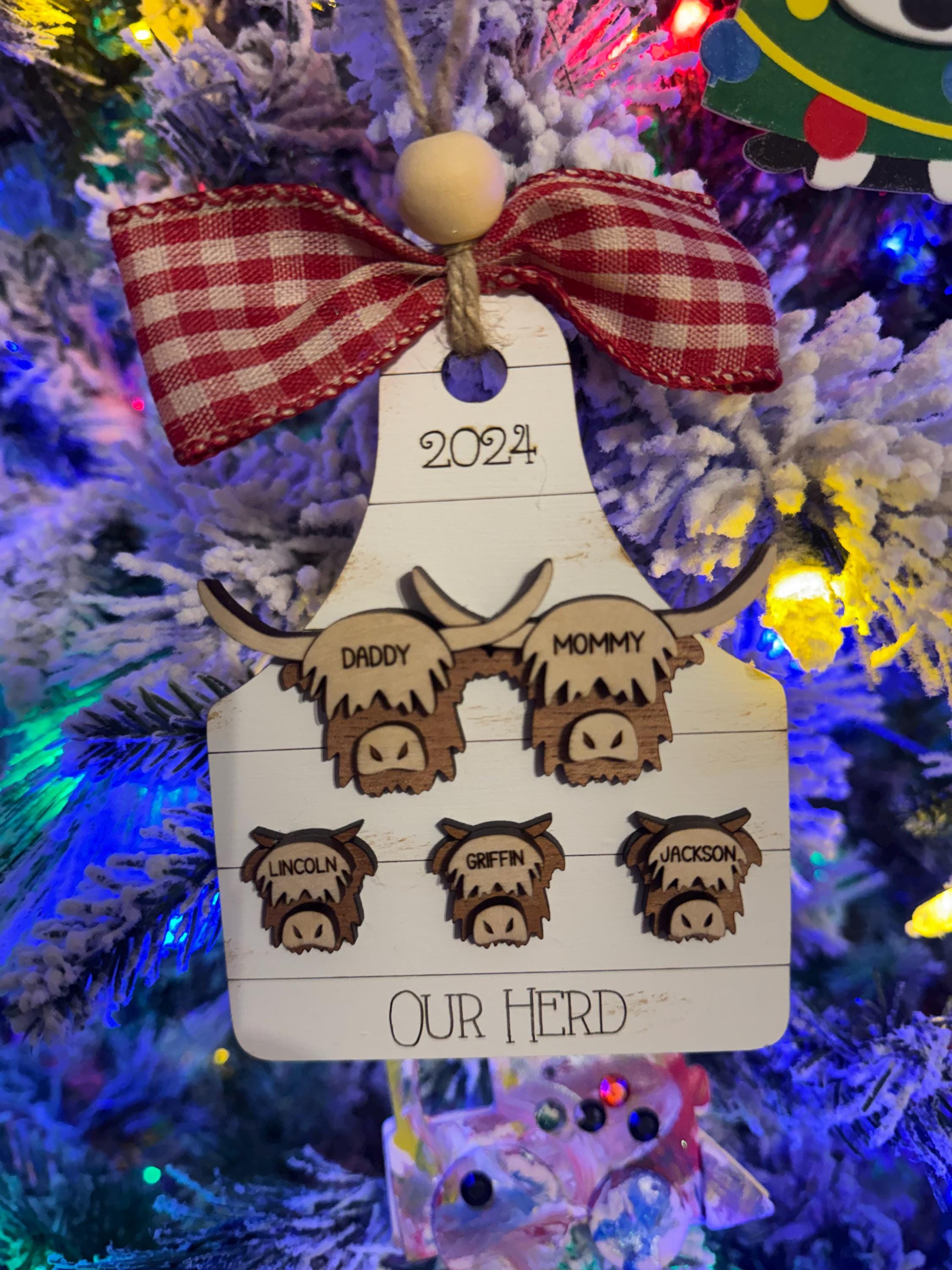 Highland cow, family christmas ornament, farmhouse Christmas, 2025 ornament, rustic christmas ornament, boho farmhouse decor