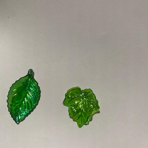 50 Ciondoli Foglia In Acrilico 5 Colori – Fai Da Te Per Bracciali, Collane, Biglietti E Decorazioni