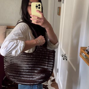 Taylor added a photo of their purchase