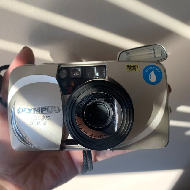 Vintage Olympus Stylus 140 Zoom 35mm Point & Shoot Film Camera