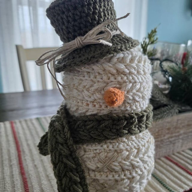 A customer's finished Wheat Stitch Snowman Crochet Pattern