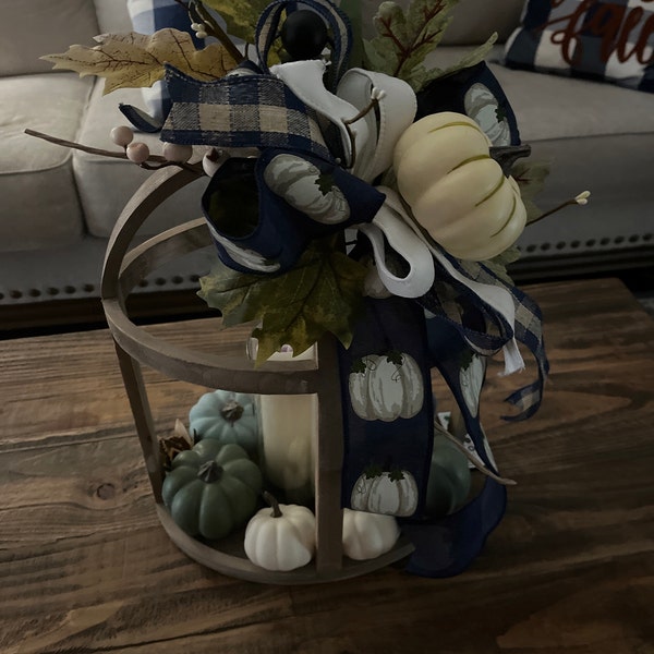 Hazel Gardiner Spring & Summer Table Centerpiece main image 0