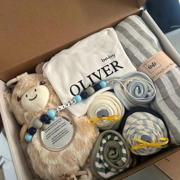 Qute Unisex / Gender Neutral / Boy / Girl Baby Gift Box , 2 Baby ...