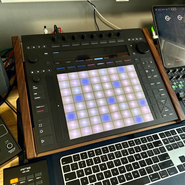 Ableton Push 2 + ウッドスタンド MIDIコントローラー Ableton Push 木製スタンド Ableton Push 2用 / シンセサイザー