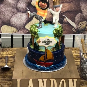 Yajaira Luna added a photo of their purchase