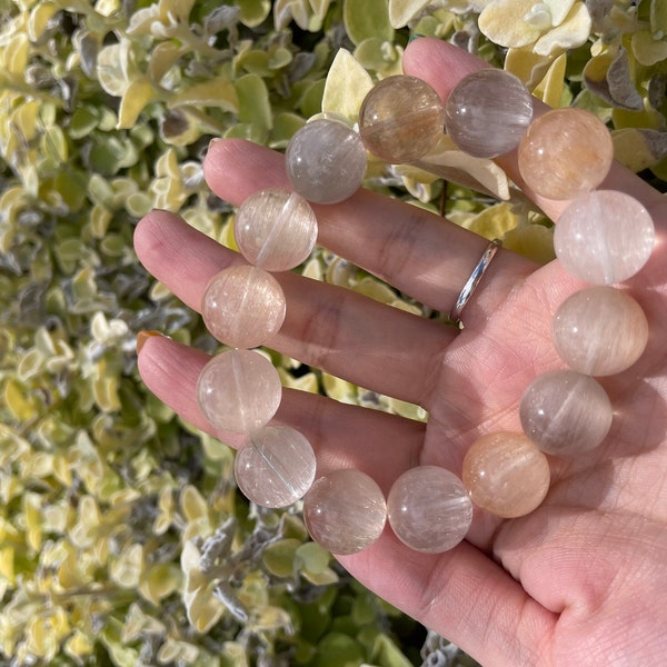 High Grade Rainbow Rabbit Rutilated Quartz Banded Bracelet天然彩兔毛水晶手鍊 - Etsy