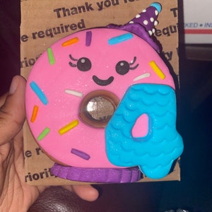 Haqikah added a photo of their purchase