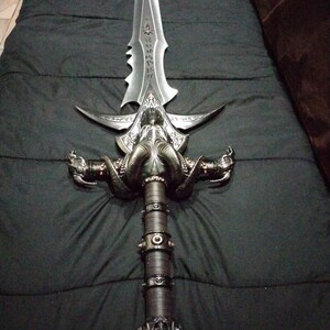 WOW フロストモーン ソード 2.0 コスプレ リッチキング 鋼鉄 金属武器