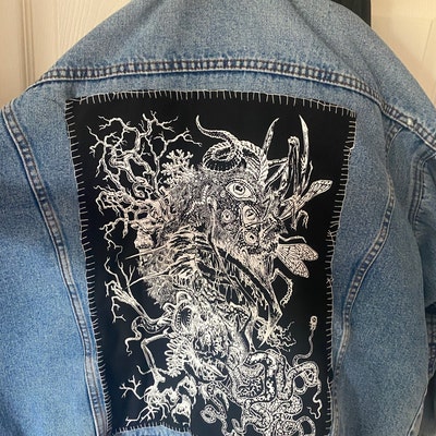 Back Patch Sew-on CRAWLING CHAOS: White, Red, Gold Demonic,occult ...