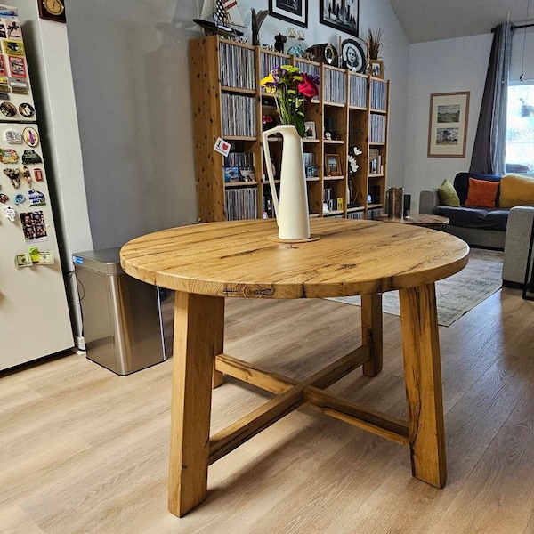 Rustic Oak Farmhouse Kitchen Table Round, Rustic Wood Dining Table ...