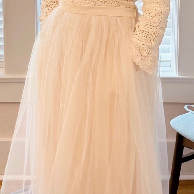 Buy Women's Tulle Skirts 17-Layered Fairy Skirt A Line High Elastic Waist  Midi Skirt Long Pleated Prom Party Skirt, apricot, One Size at Amazon.in