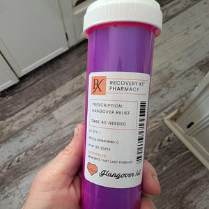 Taylor added a photo of their purchase