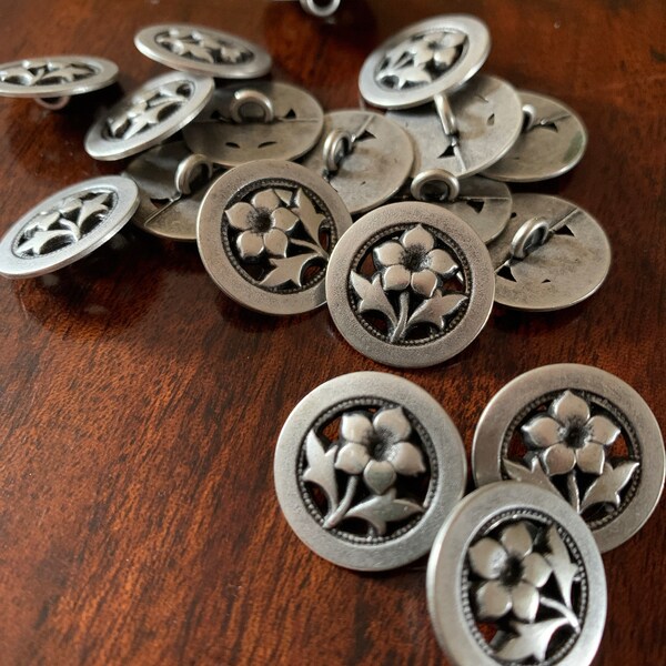 Gorgeous Flower Metal Shank Buttons Antique Silver Sizes 5/8 3/4 7/8 ...
