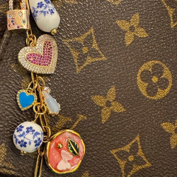 CHARM TIE