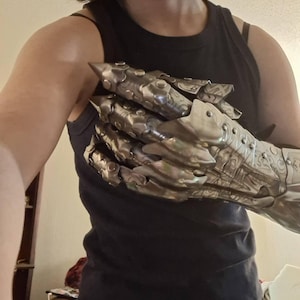 Bonesthewolfanimator added a photo of their purchase
