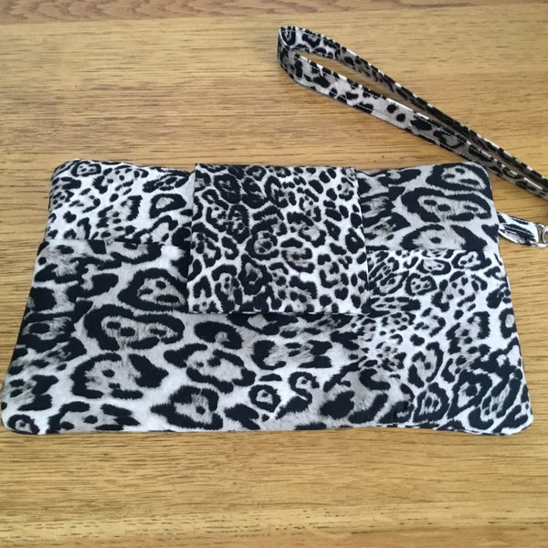 The Dana Bag and Wristlet PDF Sewing Pattern, Pouch Sewing Pattern ...