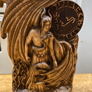 ルシファー像：サマエル・リリス、堕天使の木彫り - Etsy 日本