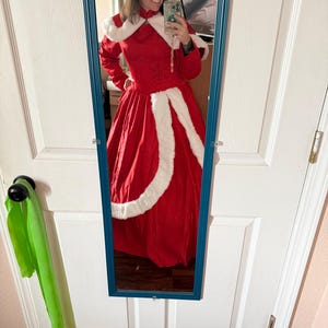 Tabatha added a photo of their purchase