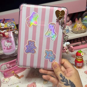 Pretty added a photo of their purchase