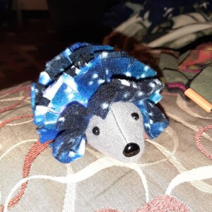 Stuffed Bonding Therapy Toy Green and Black Flower Print Fleece Snuggle Buddy Hedgehog for Sugar Gliders Small Pets