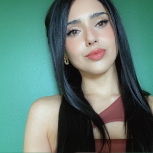 Denisse added a photo of their purchase
