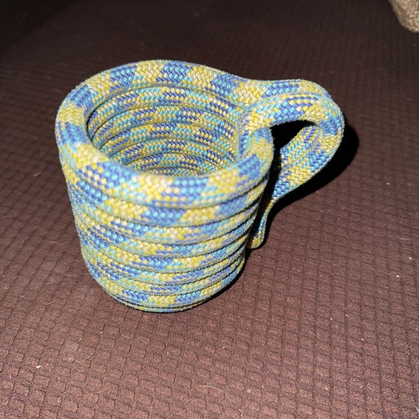 Can Cozie – Handmade From Upcycled Climbing Rope | 3 Sizes Available - Etsy