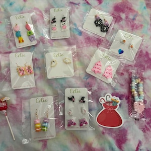 Amanda added a photo of their purchase