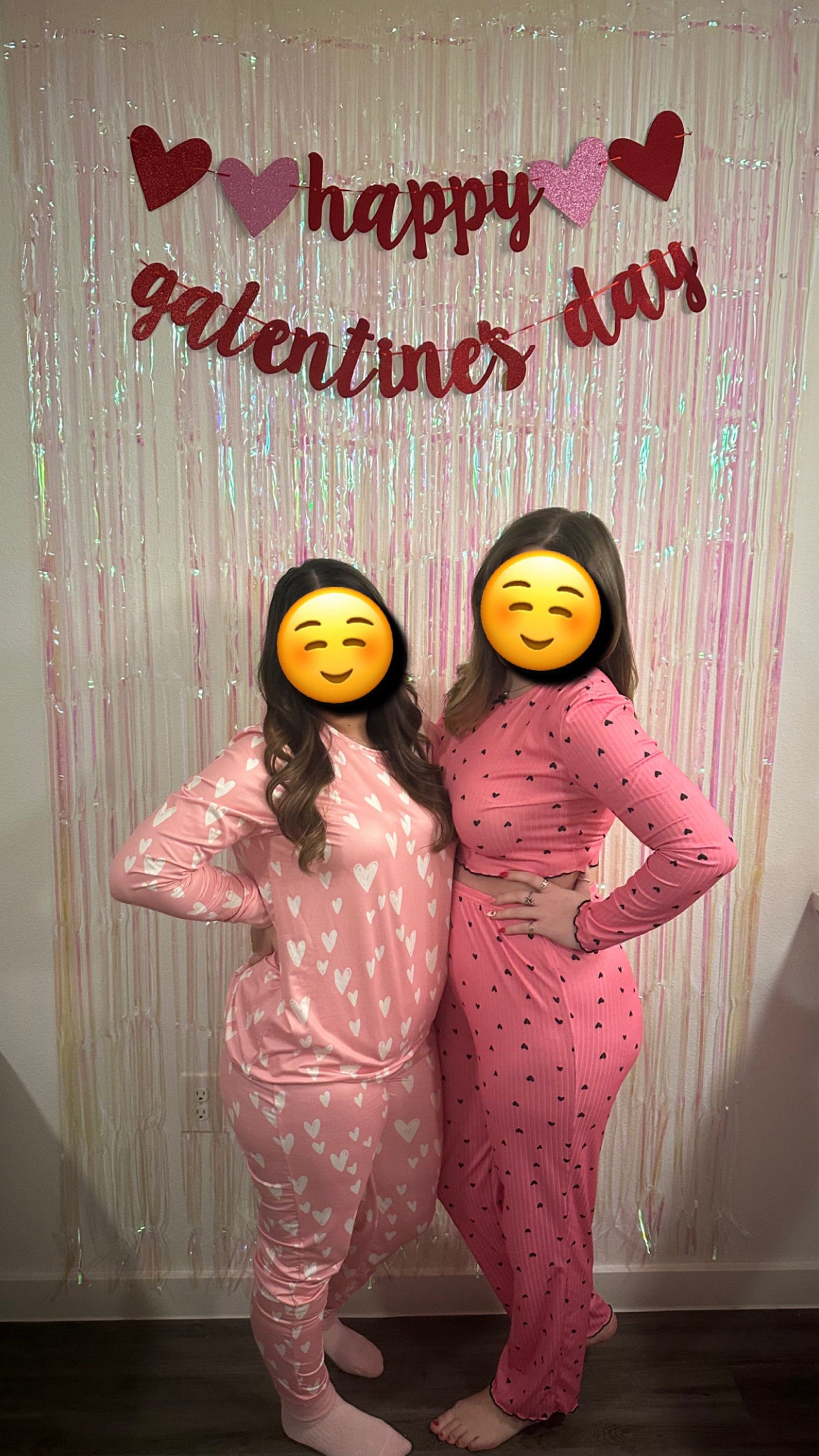 Mommy and Me Valentine, Valentine&#39;s pajamas, mommy and me pajamas, matching outfits, matching pajamas, valentines day, pink pajamas, mama