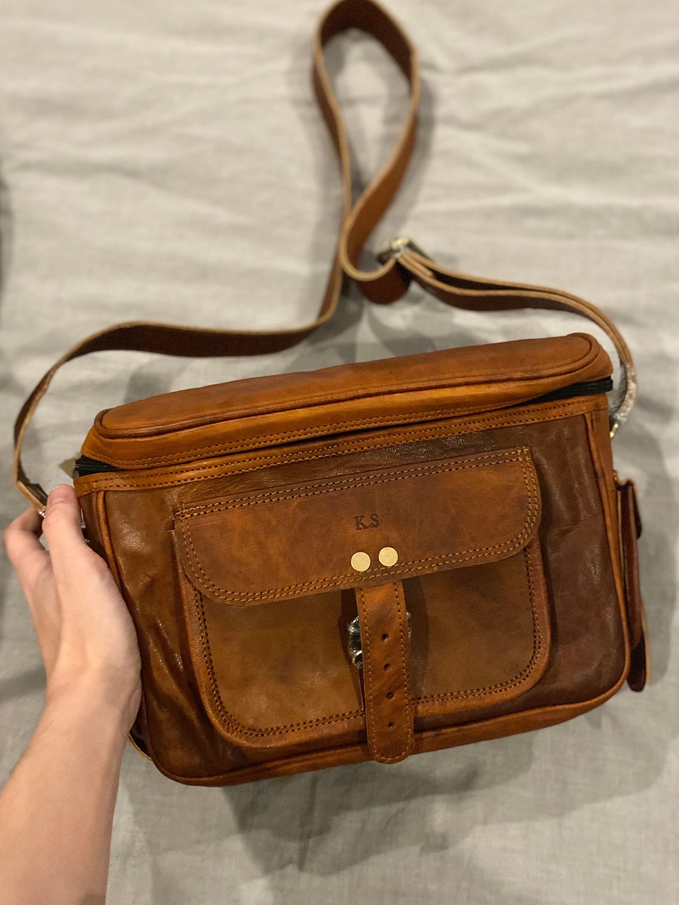 Personalised Leather Camera Bag - Handmade Christmas Gift for Keen Photographer, Dad, Son, Unisex. Pure Vintage Style.