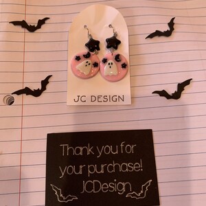 Lauri added a photo of their purchase